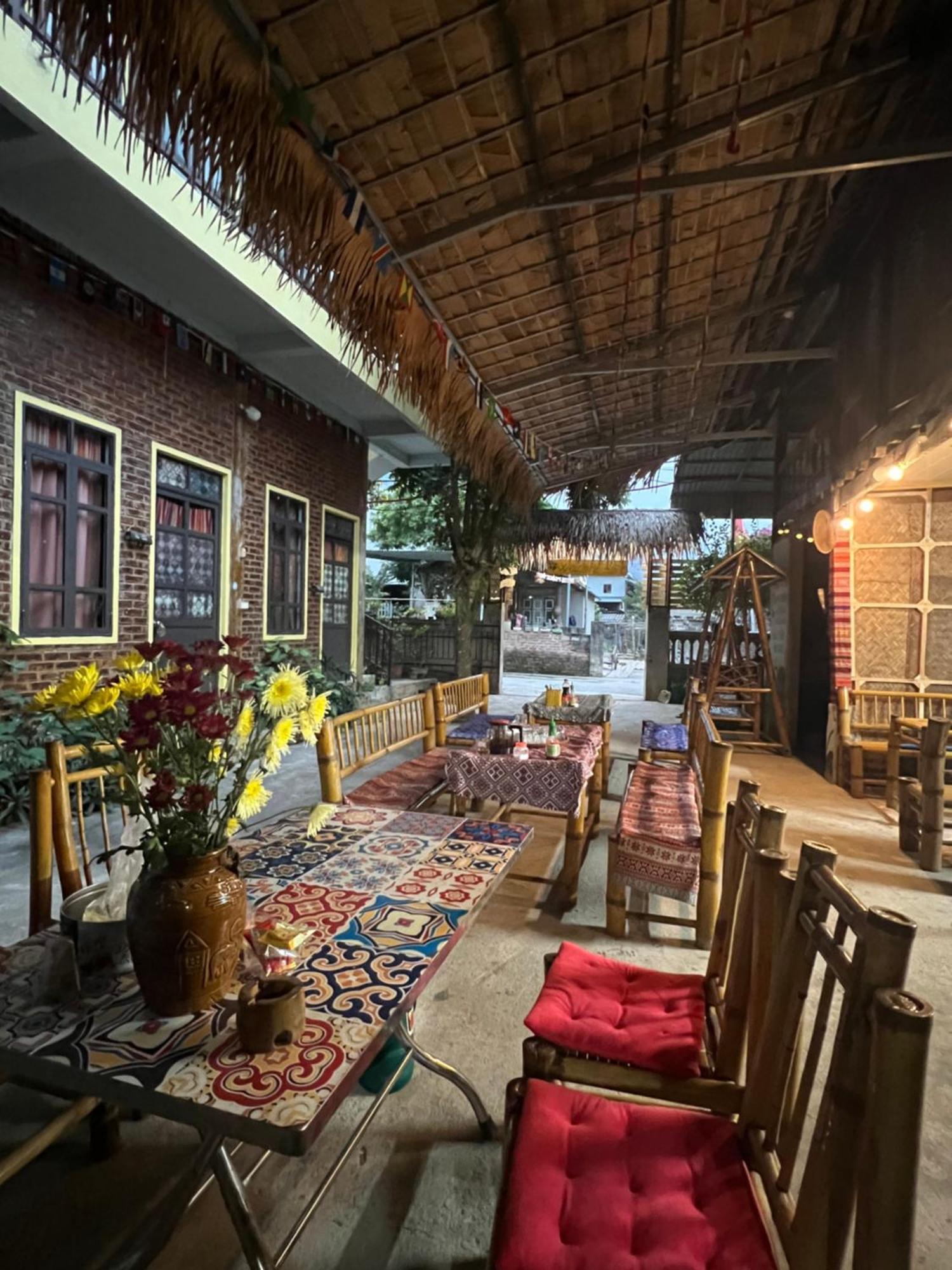 Hakuna Matata Homestay Май Чау Екстериор снимка