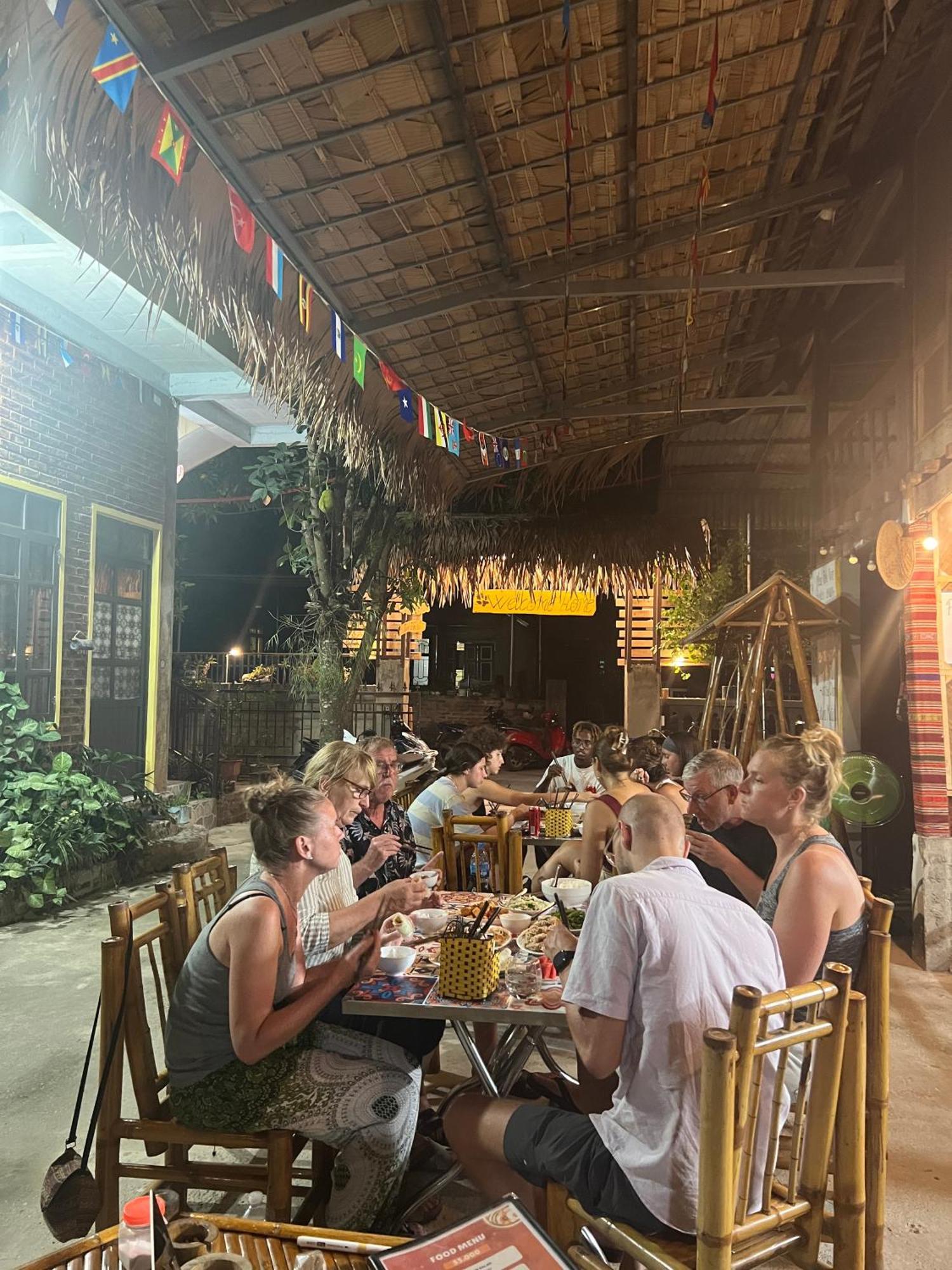 Hakuna Matata Homestay Май Чау Екстериор снимка